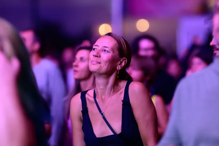 GusGus_47