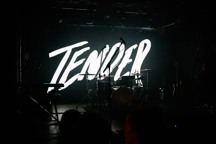 Tender_7