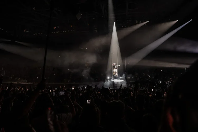 asap-rocky-9-10-26-140