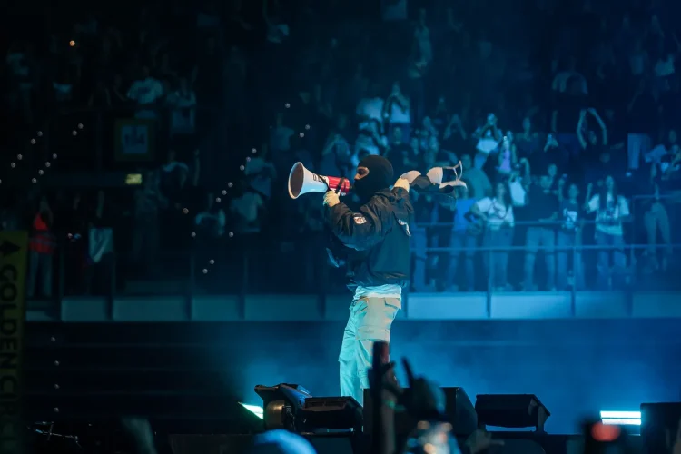 asap-rocky-9-10-26-144