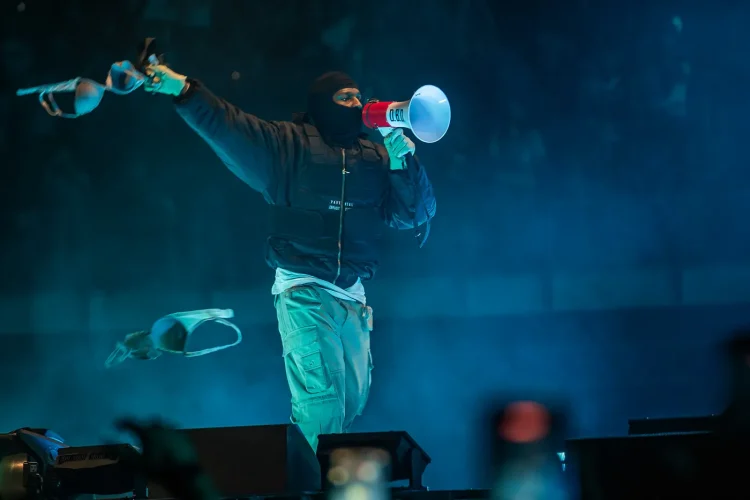 asap-rocky-9-10-26-145