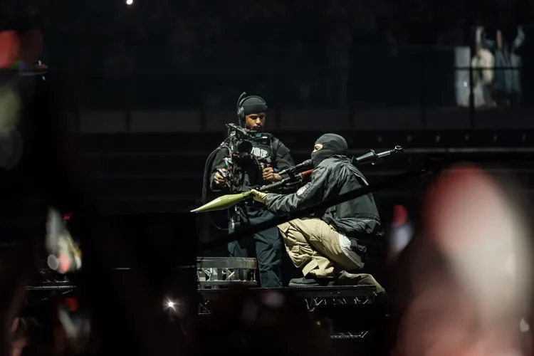 asap-rocky-9-10-26-159