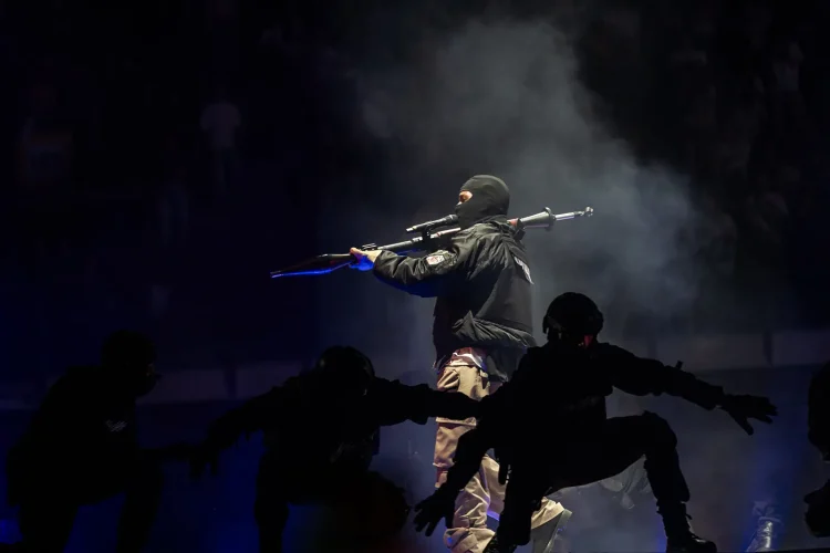 asap-rocky-9-10-26-161