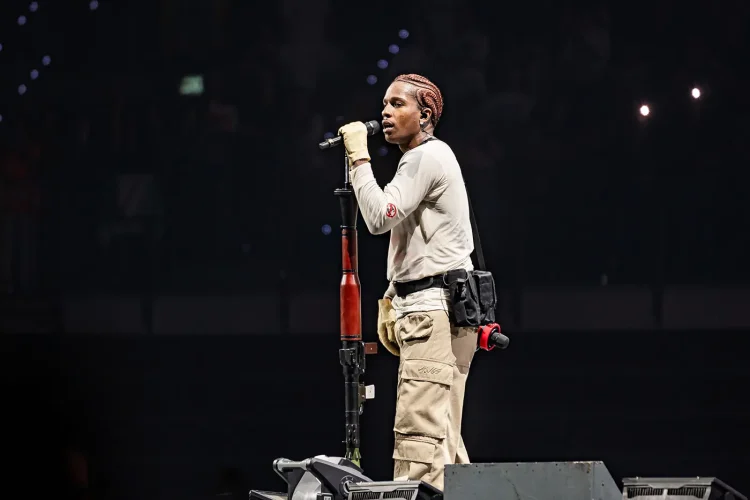 asap-rocky-9-10-26-170